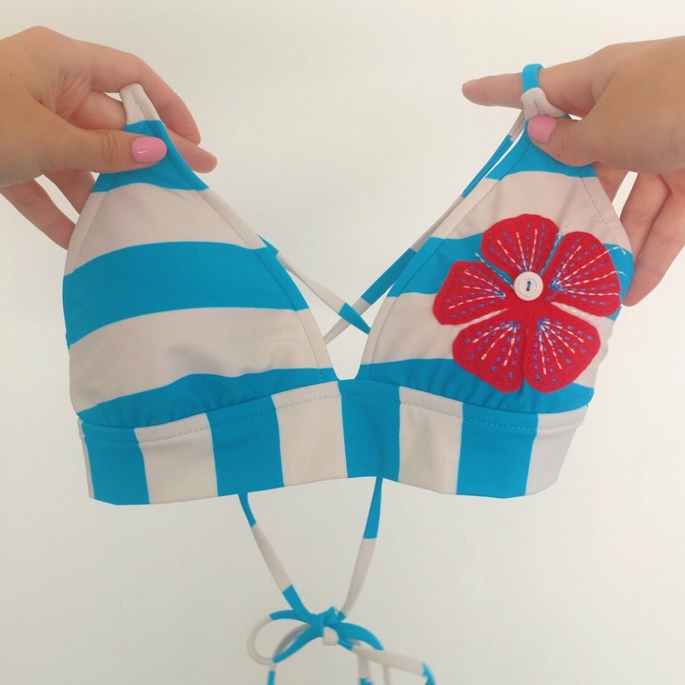 blue and white striped bikini bathing suit